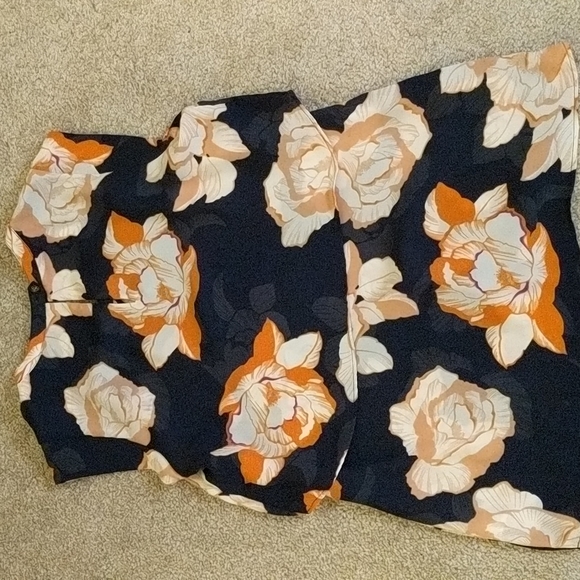 Cabi blouse - Picture 5 of 7